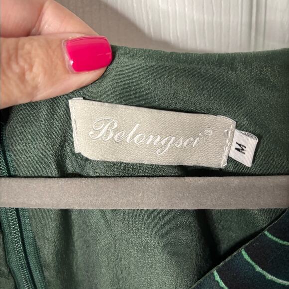 Belongsci Green Tropical Print Dress With V Neckline and Zippered Back Sz Med - Picture 5 of 6